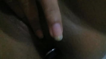 Adoro um plug adoro ser fodida