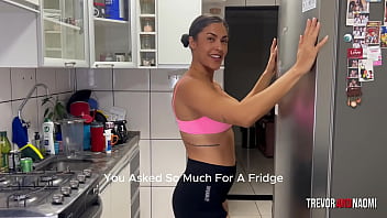 Hot kitchen fuck with a naughty twist