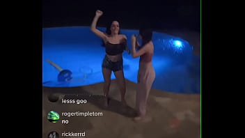 Tin tok teens horny on live