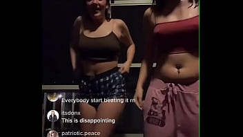 Tin tok teens horny on live