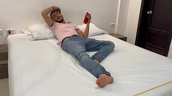 Mi mejor amiga vino a casa a ver peliculas y termina chapándome la polla historia completa Mi mejor amiga vino a casa a ver peliculas y termina chapándome la polla historia completa