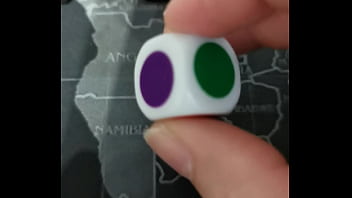 Jouons à un petit jeu voici un dé classique à 6 faces colorés chacune