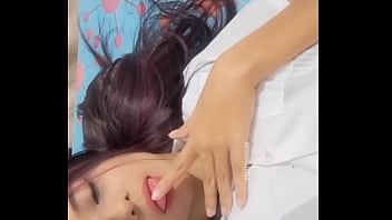 After a hot massage a brunette gets a good fucking casero real