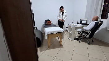 A milf gets fingered by the proctologist during an anal exam