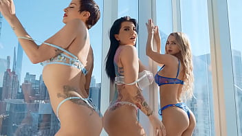 Sultry striptease with romi rain and laura desiree