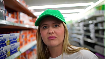 White whore sucks & fucks to join the illuminati since she's broke and struggling