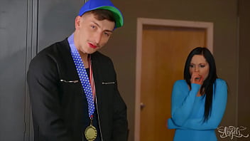 Transangels Korra Del Rio Michael Jackman Asymmetric Bars Unparalleled Fuck thumbnail