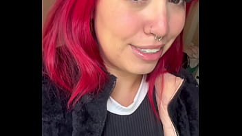 Fui ver um apartamento e o dono me fodeu