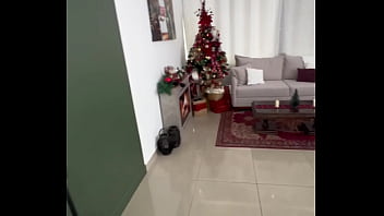 Fui ver um apartamento e o dono me fodeu