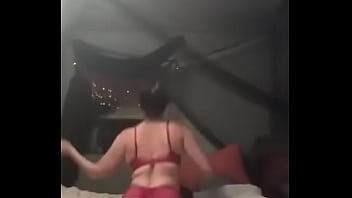 Slut dancing