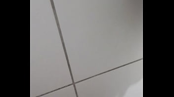 Saiu Melzinho No Banho thumbnail