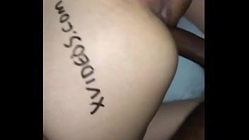 Now she gives me the pussy