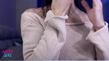 Mirror mirror — and no bra