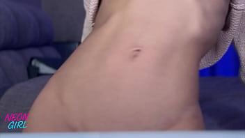 Mirror mirror — and no bra