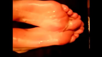 Gozando nas solas n 38 da minha linda gerente bb estilo