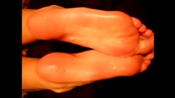 Gozando nas solas n 38 da minha linda gerente bb estilo