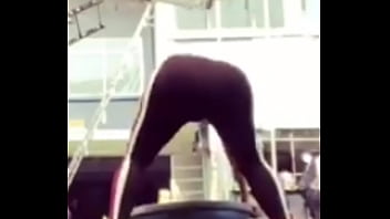 Culona zamadhi ejercitando culazo