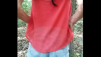 Cut p'tit cul c"est dans mon contenu privé que je le montre