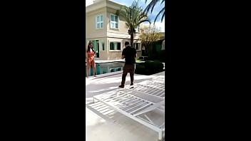 Giant ass brunette showing off her ass