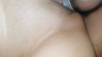 Como le encanta gemir a esta casada infiel parte 2