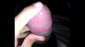 Cabeça do pal molhada de porra