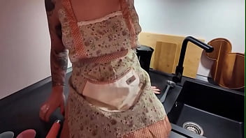 Org*smus statt muffins eigentlich wollte ich nur ein paar süße muffins backen aber meine nasse p*ssy hatte ganz a