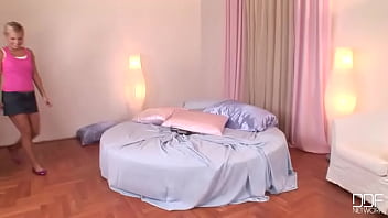 Hot pussy lickin blondie style