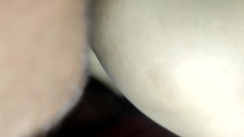 Comi a morena da laje na casa do meu amigo