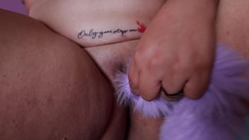 Big ass latina woman has a rich masturbation and squirts