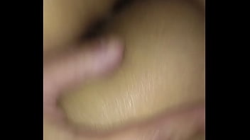 Masturbándome pensando en chicas