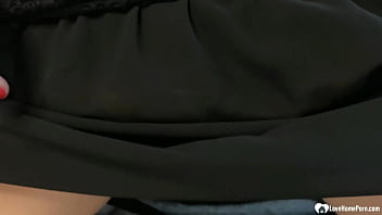 Brunette hottie fingers her wet pussy