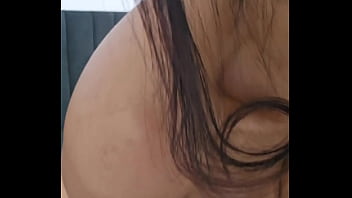 Morrendo de tesão em casa tive que sentar com o cu nos meus brinquedos parte 2