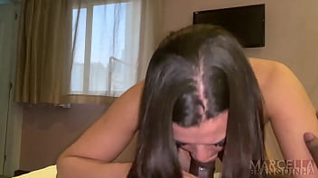 Depois do meu show na casa de swing dei para o segurança que está pau duro me assistindo