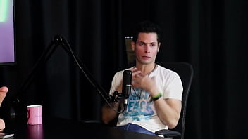 Depois da pandemia buscou um trabalho alternativo a diferença da criação para o pornô e a aceitação de sua família jow jow sheer red