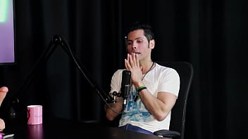 Depois da pandemia buscou um trabalho alternativo a diferença da criação para o pornô e a aceitação de sua família jow jow sheer red