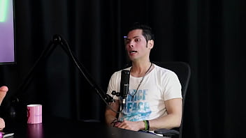 Depois da pandemia buscou um trabalho alternativo a diferença da criação para o pornô e a aceitação de sua família jow jow sheer red