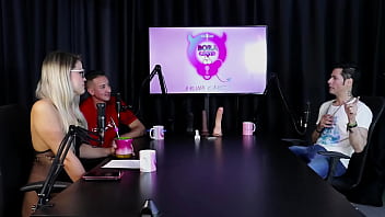 Depois da pandemia buscou um trabalho alternativo a diferença da criação para o pornô e a aceitação de sua família jow jow sheer red