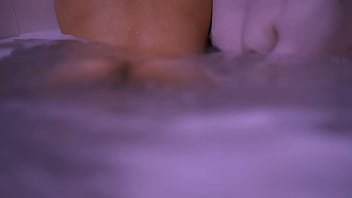 Las tiernitas siempre terminan folladas duro por su maestro