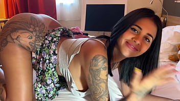 Sexy and horny big tits big ass brunette babe love to flash her pussy and ass before giving a handjob to a big cock guy