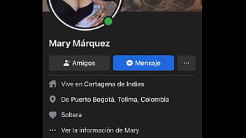 Perra bailando moviendo culote