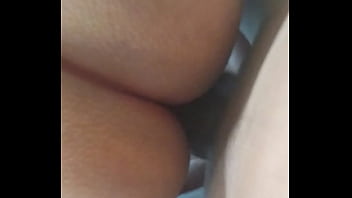 Fudeno meu cu e chamando pelo nome da namorada