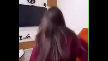 Sentando com vontade fazendo você gozar