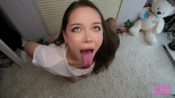 I beg you to fuck me in the mouth