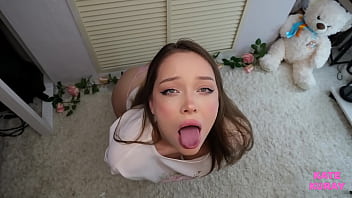 I beg you to fuck me in the mouth