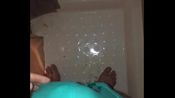 J'aime Faire Pipi Sur Moi thumbnail