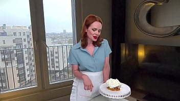 Ella hughes serves cherry pie coffee and her pussy in damn good pie braindance spatial vr