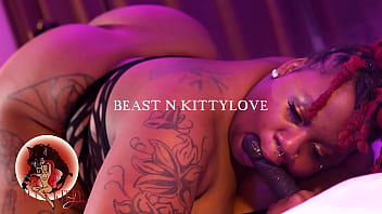 Phat booty ayosqueak gets plowed by itsthebeast