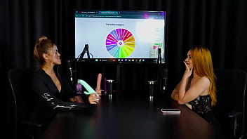 Ruiva safada mostra como é o seu sexo oral e tem os peitos chupados jhocy sheer red