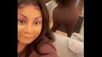 Hello mettez des like sur tout mes post et abonnez vous pour donner la force