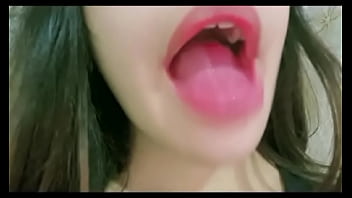 La boquita de mi novia quien para llenarla